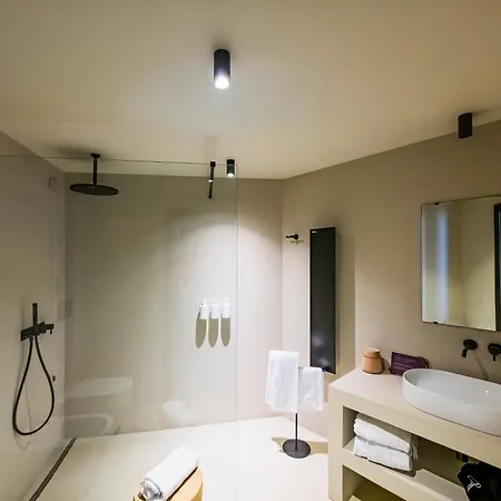 Hemanaire Bed & Breakfast Cremolino